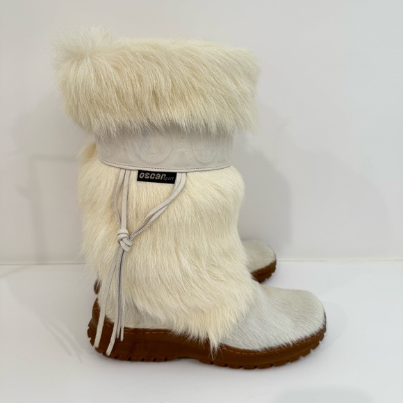 Oscar Sport White Fur Boots - Picture 5 of 14